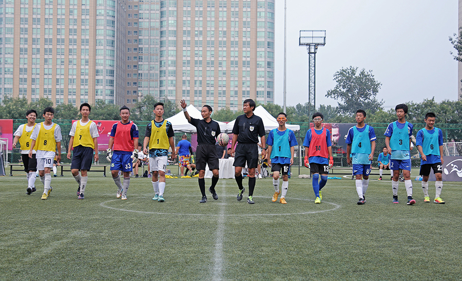 蒙托利沃：我不认为米兰能争冠，他们会和尤文、罗马争第四（蒙托利沃：米兰无缘争冠，将与尤文、罗马竞争第四名）